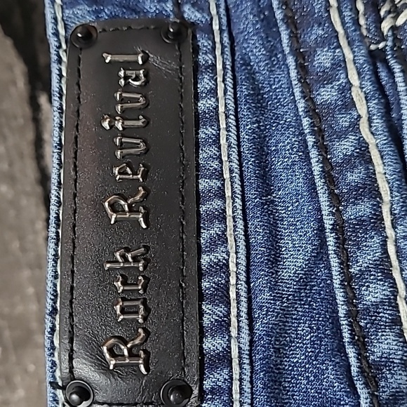 ROCK REVIVAL CELINE BLACK SEQUINS CAPRI DENIM JEAN - Picture 4 of 16